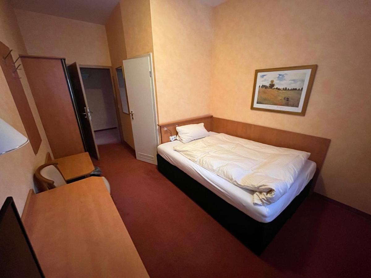 Landhotel Ritter-Post Angelbachtal المظهر الخارجي الصورة